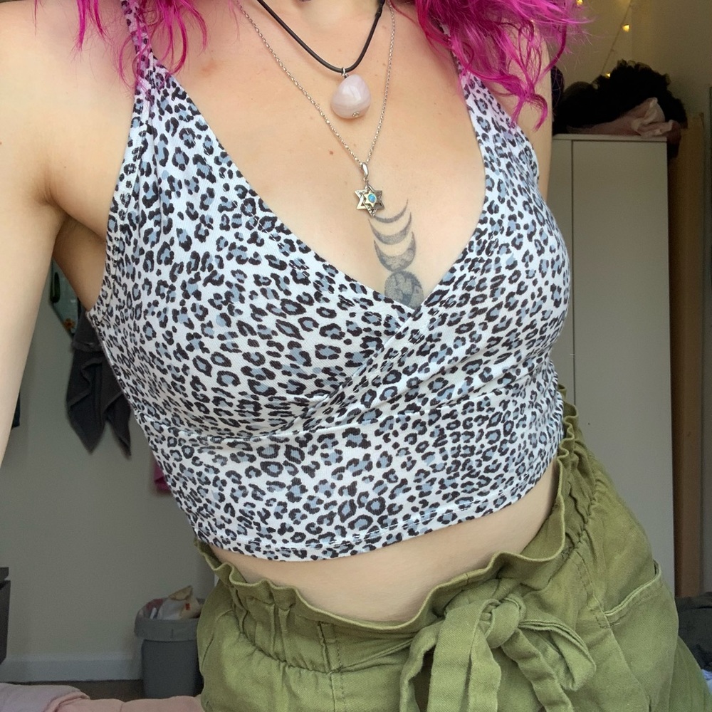 brandy melville leopard print crop tank
